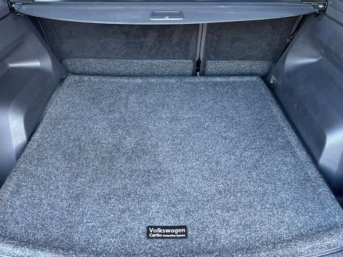 Used 2022 Volkswagen Atlas Cross Sport SE image 15