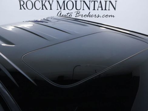 Used 2021 GMC Sierra 1500 Denali image 11