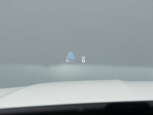 Used 2024 Volkswagen Atlas SEL Premium R-Line image 11