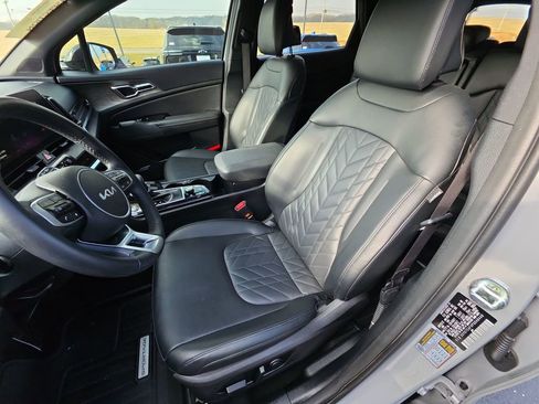 Used 2023 Kia Sportage X-Pro image 11