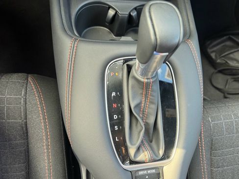 Certified 2026 Honda HR-V Sport image 22