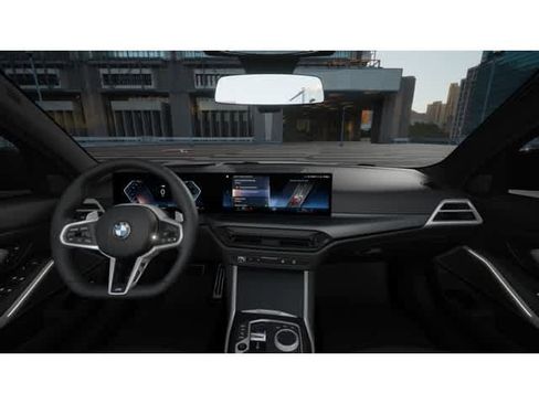 Used 2026 BMW 330i Sedan w/ M Sport Package image 10