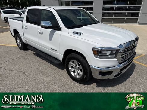 Used 2023 RAM 1500 Laramie AWD/4WD image 1