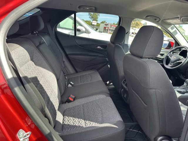 Certified 2024 Chevrolet Equinox LT w/ LPO, Floor Liner Package AWD/4WD image 24