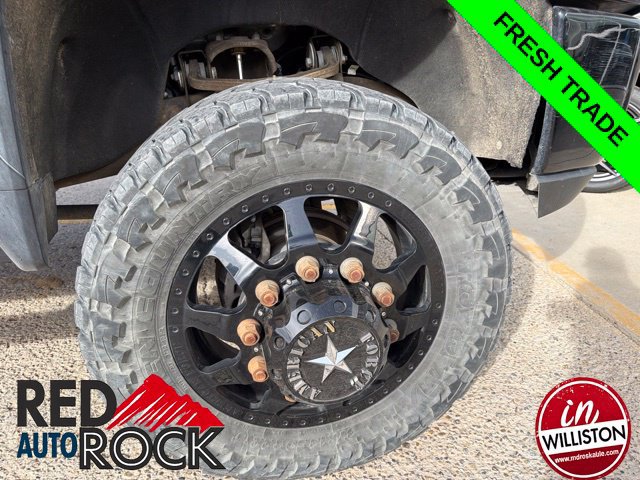 Used 2023 GMC Sierra 3500 Denali w/ Denali Ultimate Package AWD/4WD image 13