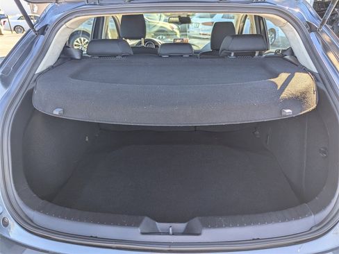 Used 2016 MAZDA MAZDA3 i Touring w/ Popular Equipment Package image 7