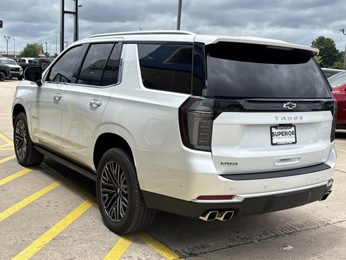Used 2025 Chevrolet Tahoe High Country AWD/4WD image 8