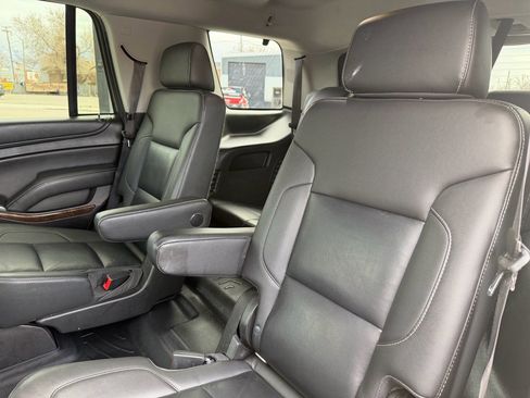 Used 2018 Chevrolet Tahoe LT image 11