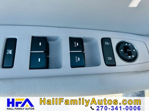Used 2015 Hyundai Sonata Sport w/ Option Group 04 FWD image 13