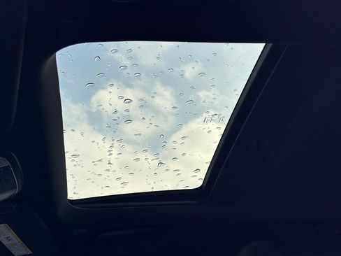 Used 2020 Dodge Charger Scat Pack w/ Driver Convenience Group image 28