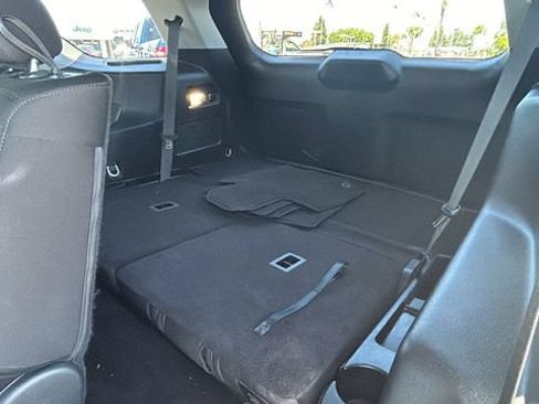 Certified 2023 Ford Explorer XLT RWD image 17