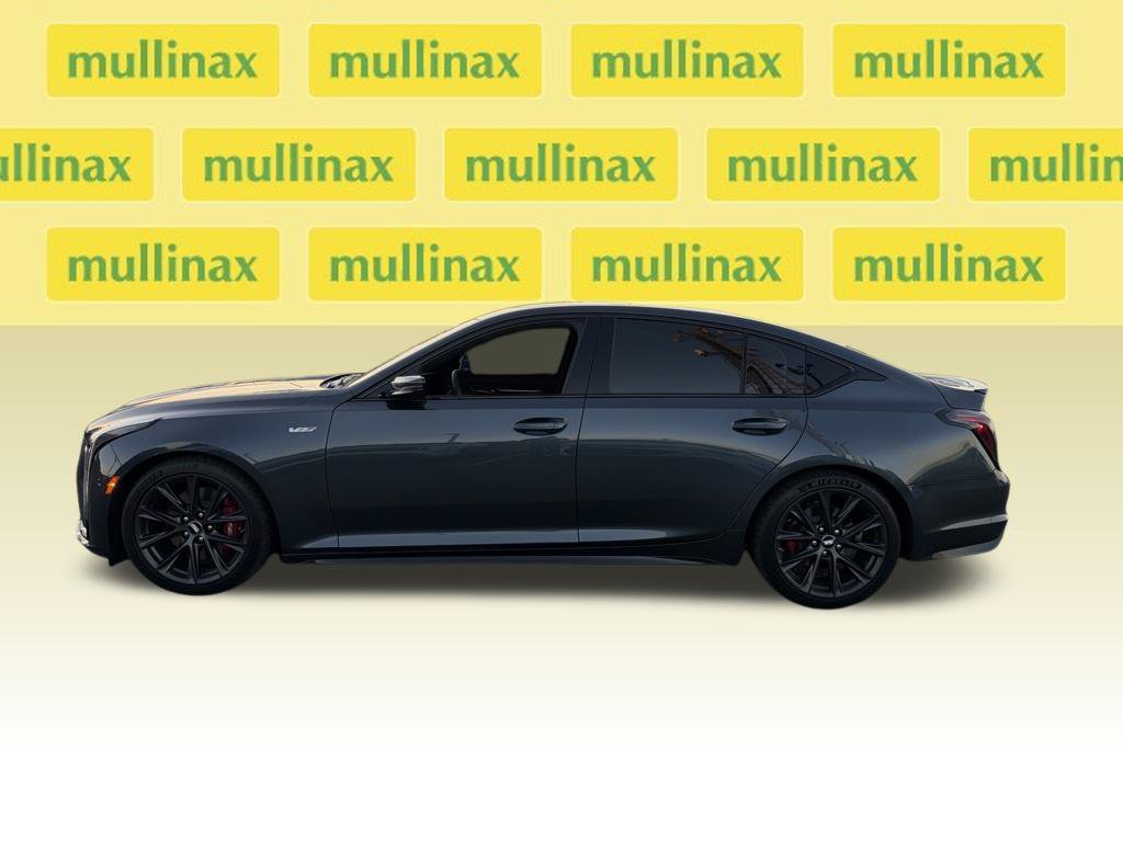 Used 2026 Cadillac CT5 V w/ Technology Package RWD image 5
