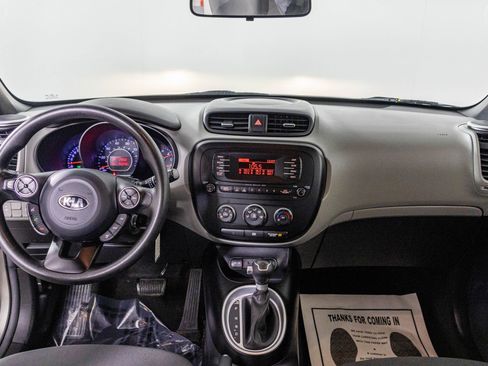 Used 2015 Kia Soul image 20