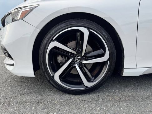 Used 2019 Honda Accord Sport image 37