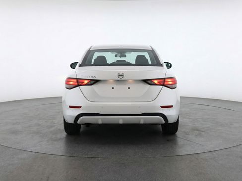 Used 2025 Nissan Sentra SV image 7