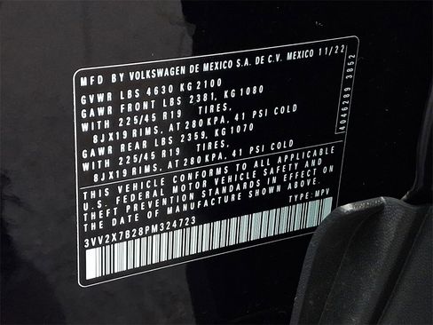 Used 2023 Volkswagen Taos SEL image 28