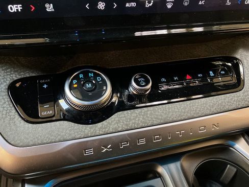 New 2025 Ford Expedition Tremor image 31