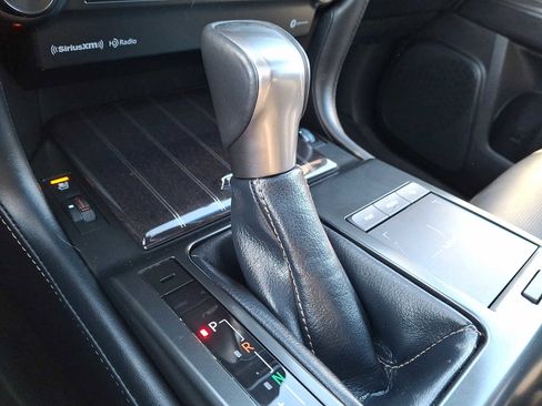 Used 2023 Lexus GX 460 Premium image 14