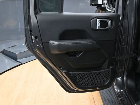 Used 2023 Jeep Wrangler Unlimited Sahara w/ Cold Weather Group AWD/4WD image 36