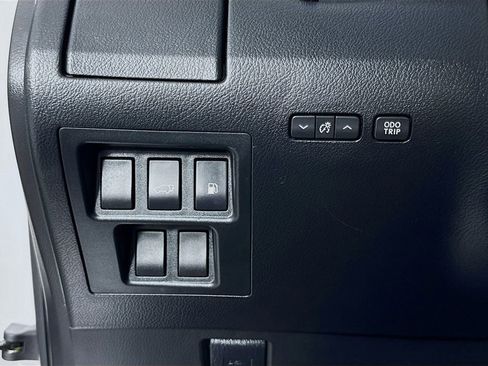 Used 2012 Lexus RX 350 AWD w/ Premium Pkg image 18
