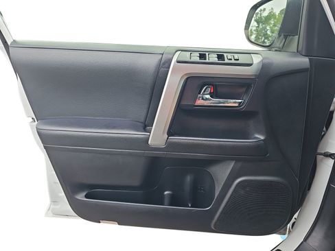 Used 2024 Toyota 4Runner SR5 RWD image 22