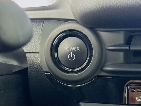 Used 2026 Toyota Crown Limited image 20