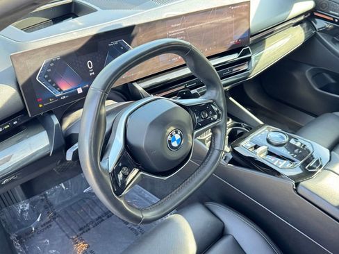 Certified 2024 BMW 530i xDrive AWD/4WD image 16