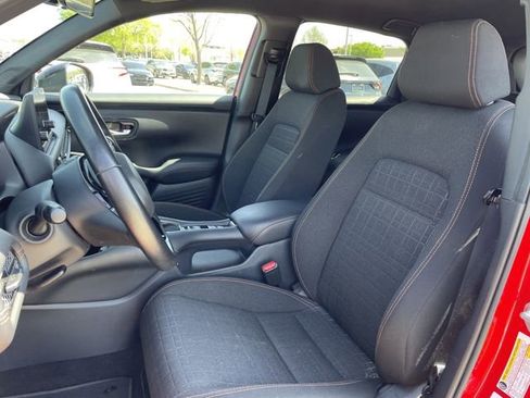 Certified 2025 Honda HR-V Sport image 24