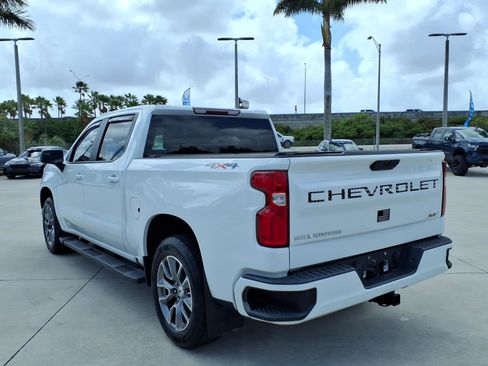 Used 2021 Chevrolet Silverado 1500 RST AWD/4WD image 12