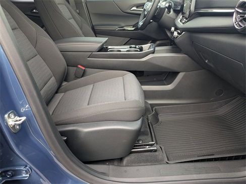 New 2026 Chevrolet Equinox LT w/ Safety and Technology Package image 37