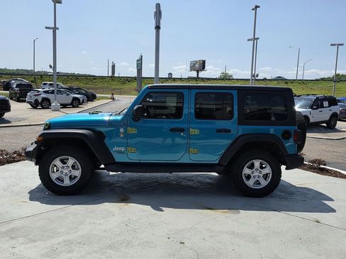 Used 2019 Jeep Wrangler Unlimited Sport S AWD/4WD image 6