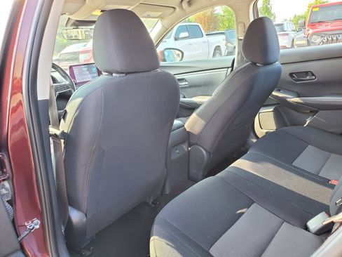 Used 2024 Nissan Sentra SV w/ All-Weather Package FWD image 9