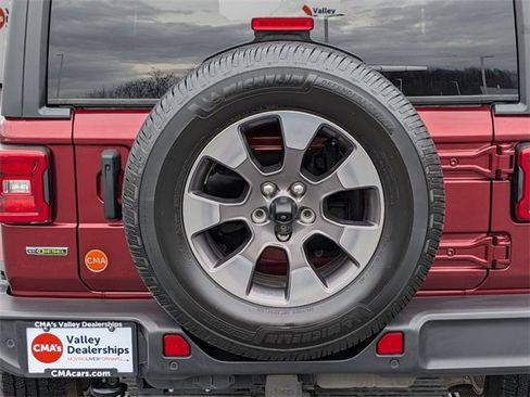 Certified 2021 Jeep Wrangler Unlimited Sahara image 38