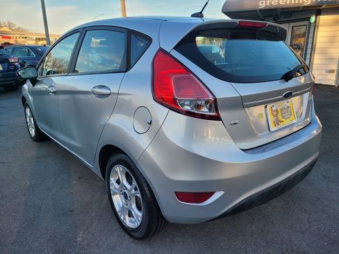 Used 2016 Ford Fiesta SE image 7