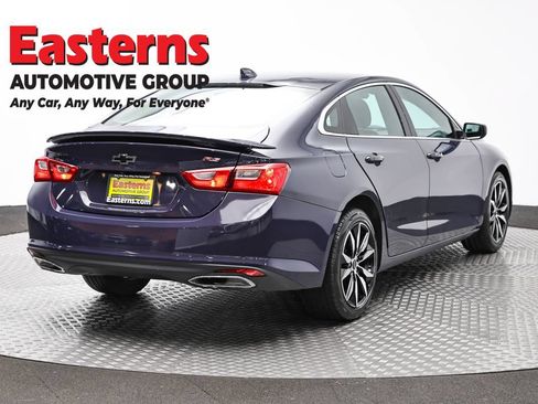 Used 2025 Chevrolet Malibu RS FWD image 5