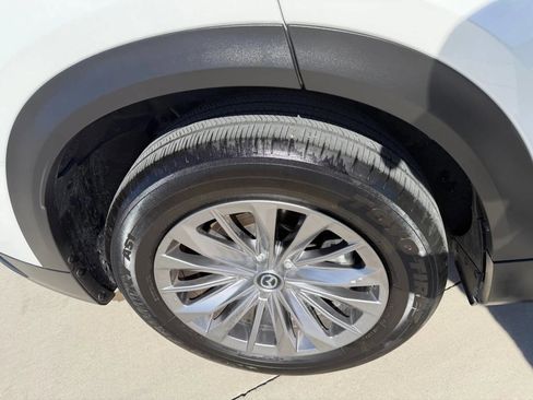 Used 2024 MAZDA CX-90 3.3 Turbo w/ Select Package image 13