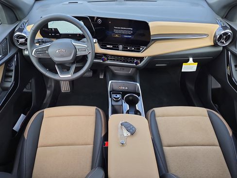 New 2026 Chevrolet Equinox ACTIV w/ Convenience Package III image 14