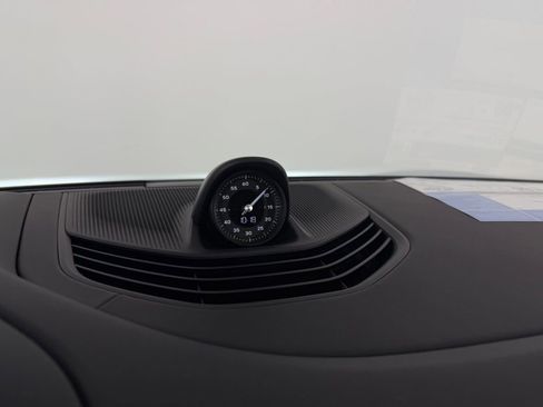 New 2026 Porsche Taycan GTS image 22