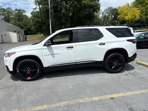 Used 2019 Chevrolet Traverse Premier w/ Redline Edition AWD/4WD image 1