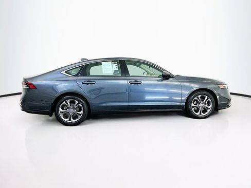 Used 2023 Honda Accord EX image 10