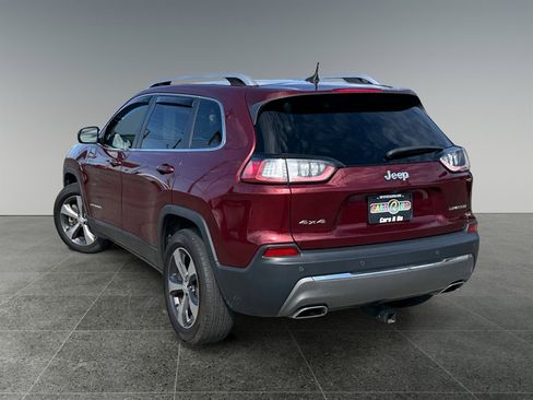 Used 2019 Jeep Cherokee Limited image 3