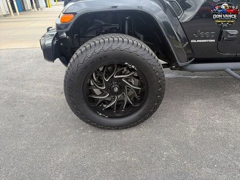 Used 2021 Jeep Gladiator Overland AWD/4WD image 26
