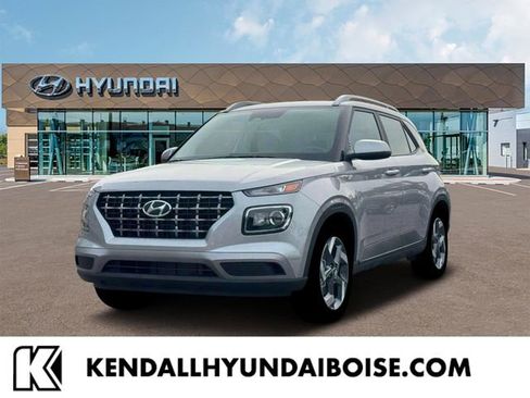New 2026 Hyundai Venue SEL FWD image 1