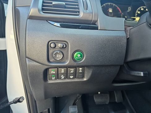 Used 2025 Honda Ridgeline Black Edition image 28