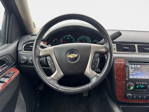 Used 2012 Chevrolet Tahoe LT image 17