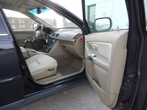 Used 2008 Volvo XC90 3.2 image 35