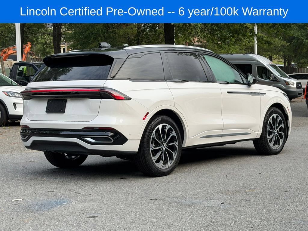 Certified 2024 Lincoln Nautilus Reserve AWD/4WD image 7
