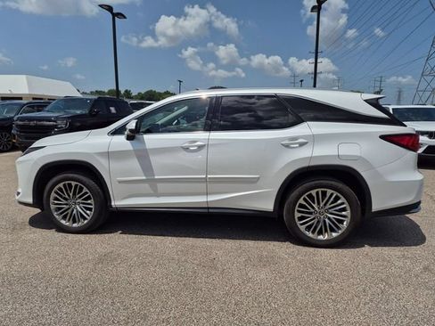 Used 2021 Lexus RX 350L Luxury w/ Cold Weather Package AWD/4WD image 2