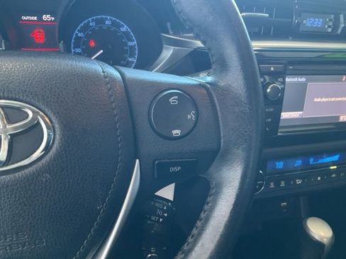 Used 2014 Toyota Corolla S image 11