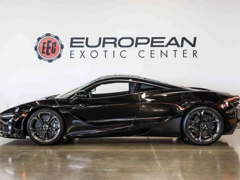 Used 2019 McLaren 720S RWD image 8